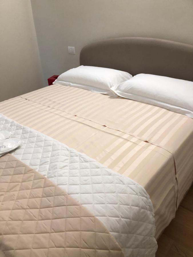 Il Bosco Segreto, Dove Magia E Storia Si Fondono Apartment Turin Bagian luar foto