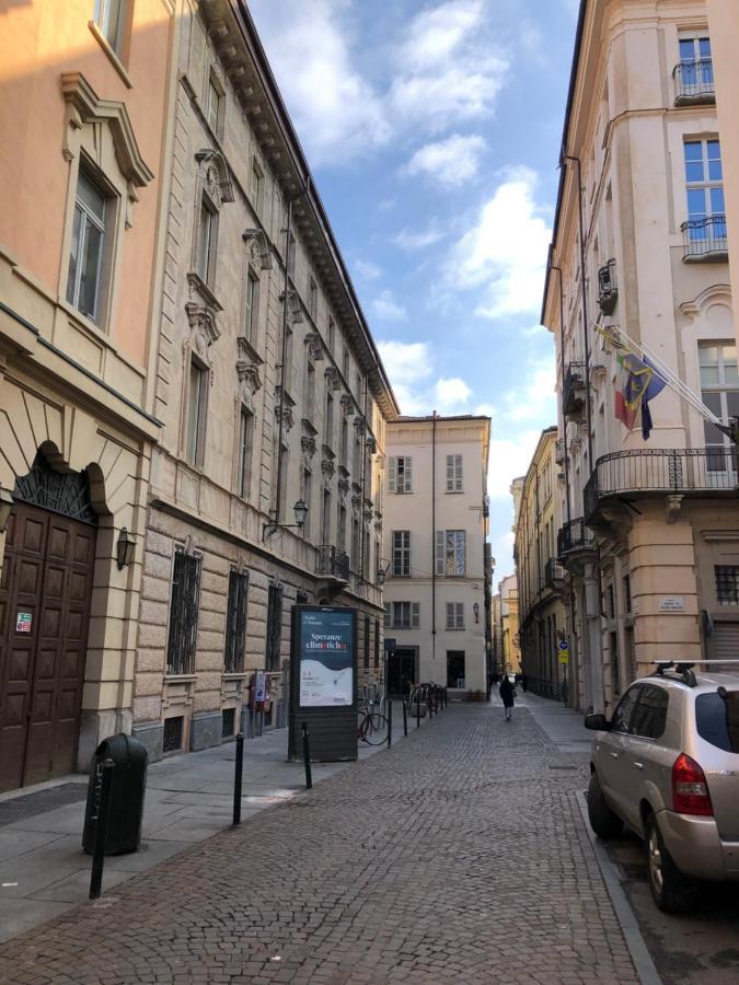 Il Bosco Segreto, Dove Magia E Storia Si Fondono Apartment Turin Bagian luar foto